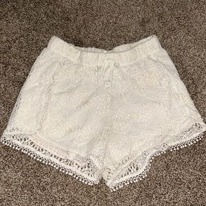 size m girls cute white shorts